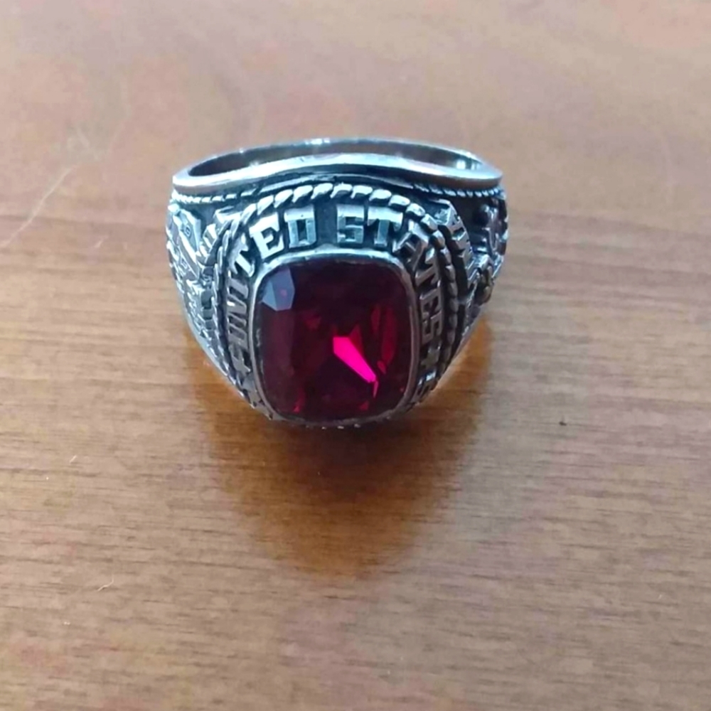 Men's ring United States Marines
